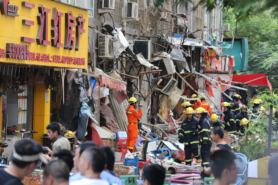 厦门一小吃店发生爆炸 4死21伤